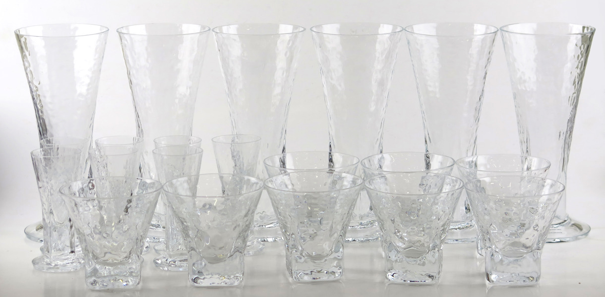 Krahner, Annette för Skruf/Royal Krona, glasservis, 21 delar, glas, "Järnet", 